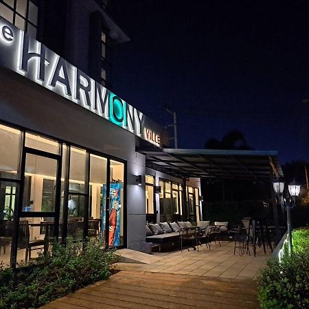 The Harmony Ville ピサヌローク エクステリア 写真